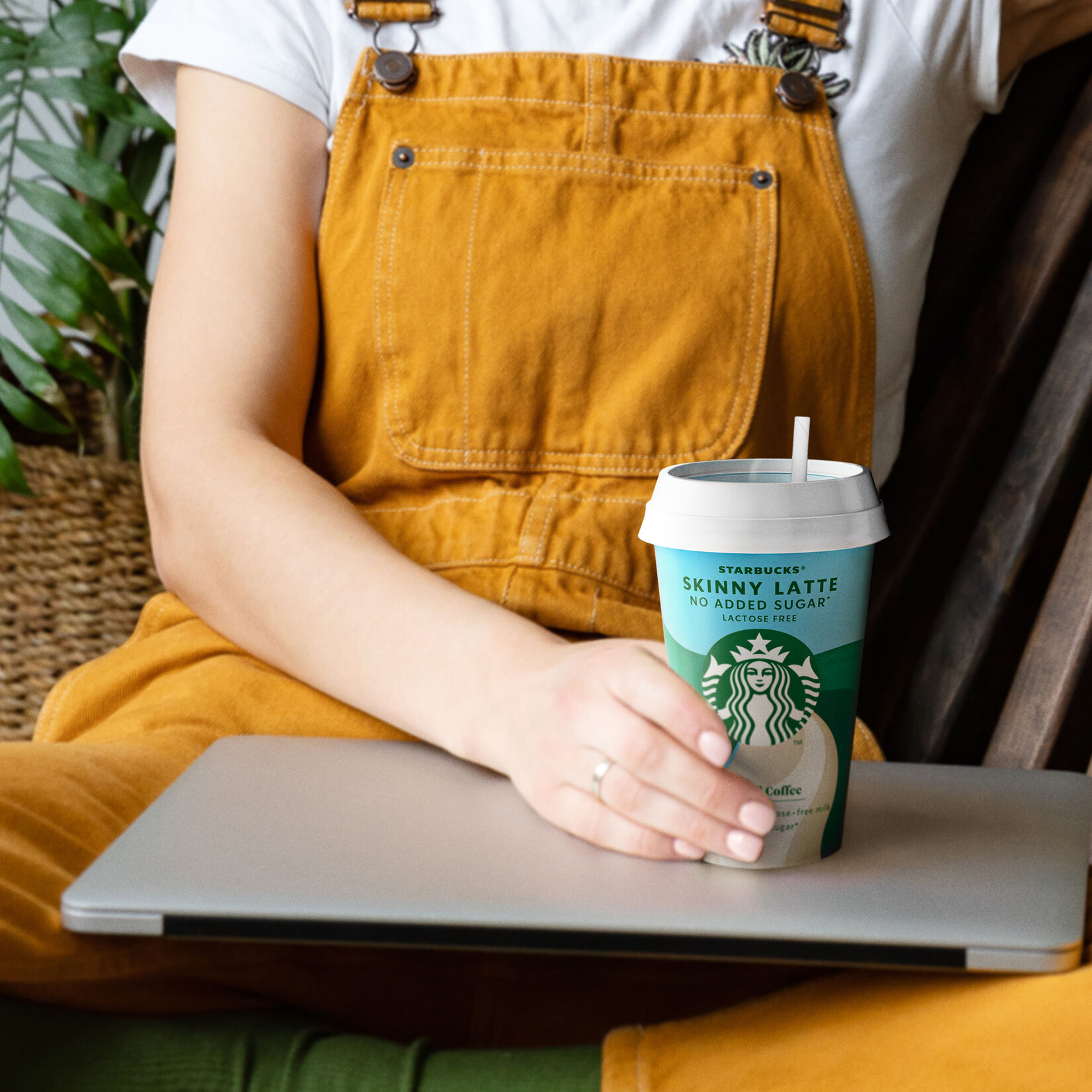 Starbucks Chilled Classics Skinny Latte 220 Ml - Görsel 3