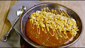 Çikolatalı ve Fıstık Ezmeli Smoothie Bowl Tarifi