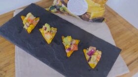 Surimi ve Avokadolu Nachos