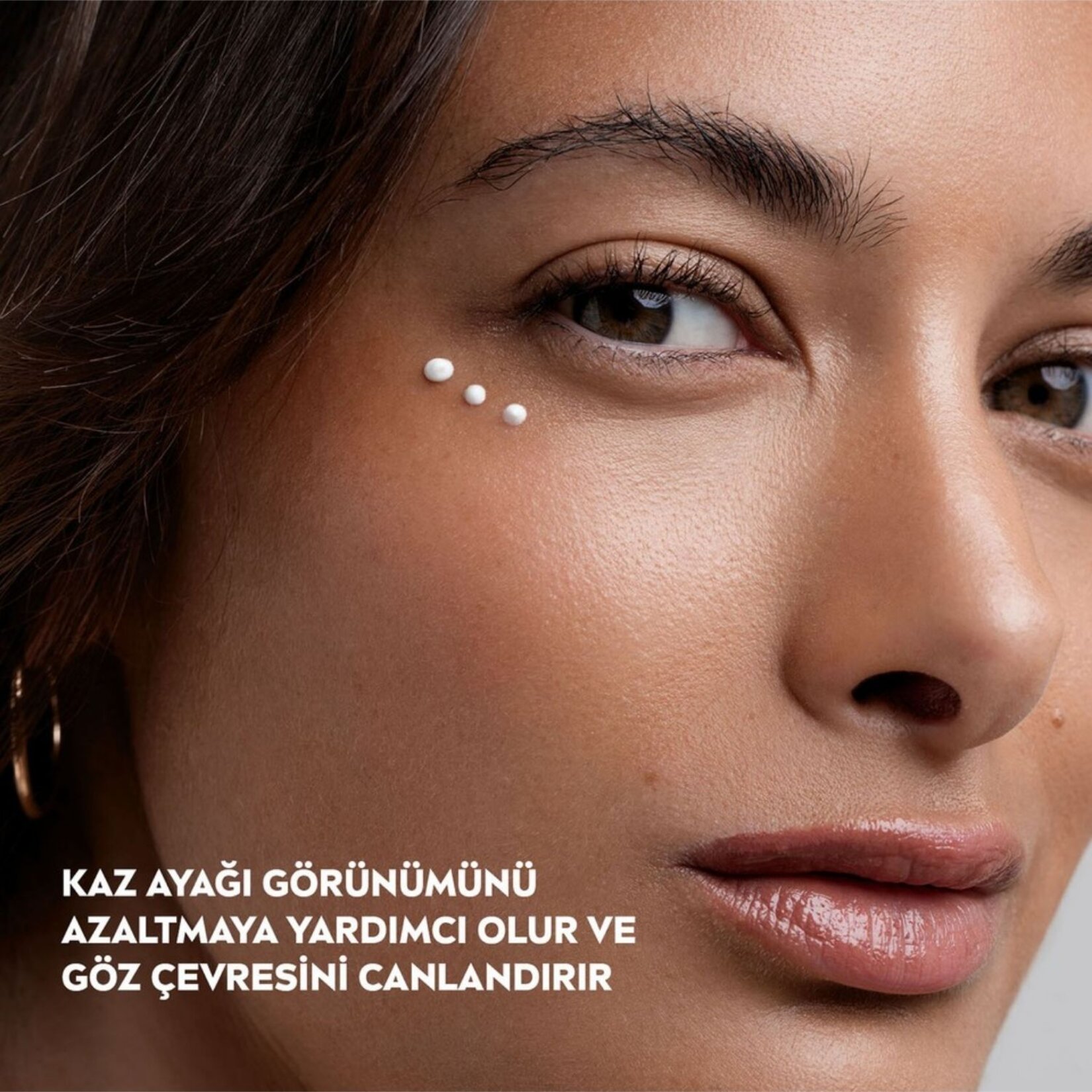 NIVEA Q10 Kırışık Karşıtı Sıkılaştırıcı Göz Bakım Kremi 15 ml - Görsel 2