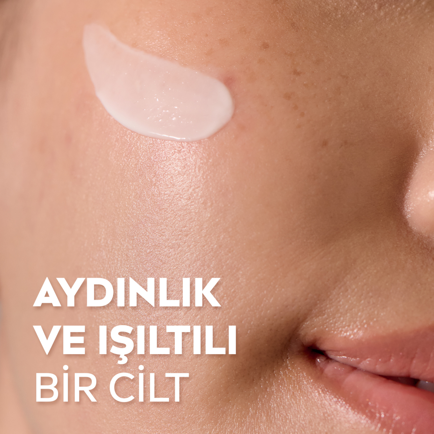 NIVEA Luminous630 Thiamidol Etkili SPF50 Leke Karşıtı Gündüz Yüz Kremi 40 ml - Görsel 3
