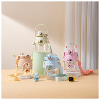 The Bottle Smile Ayıcık Plastik Matara 900 Ml