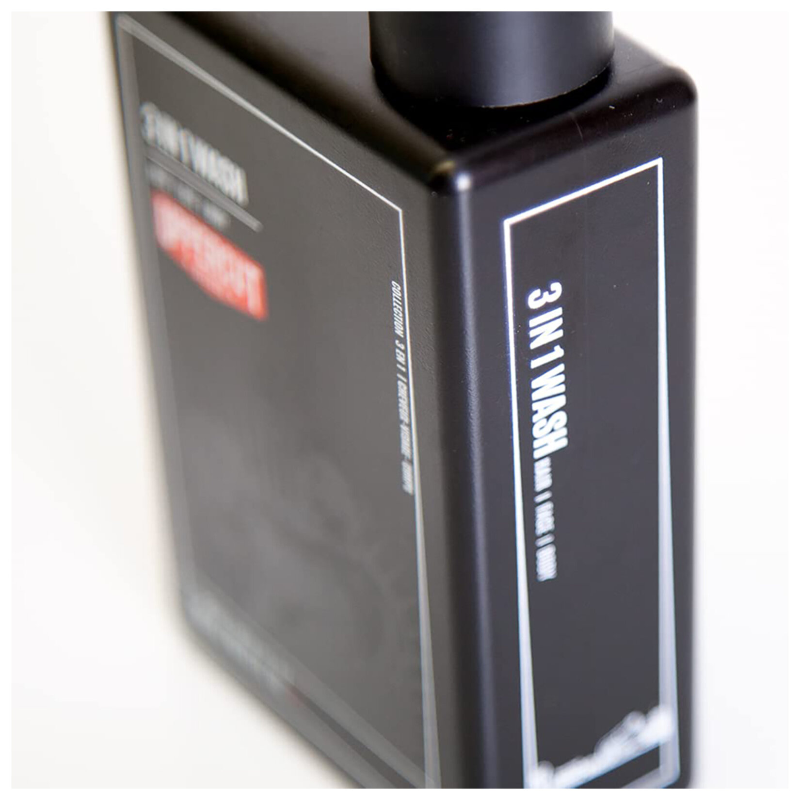 Uppercut Deluxe 3 In 1 Wash Şampuan 240 Ml - Görsel 5