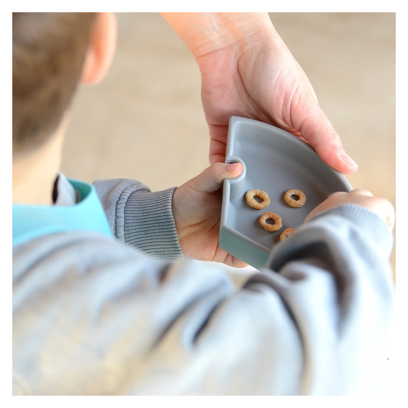 Oioi Vakumlu Mama Tabağı Puzzle Mineral Blue - Görsel 3