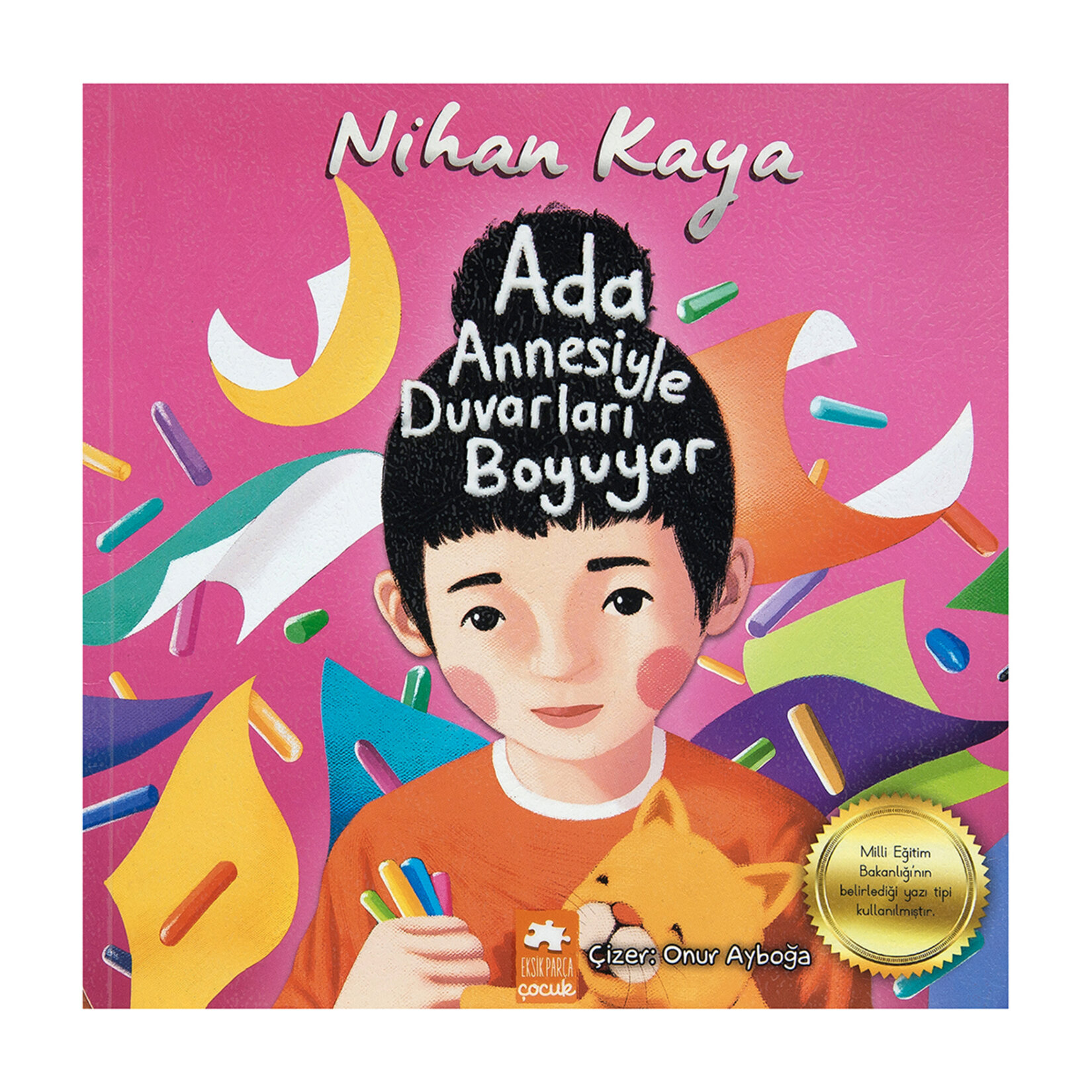 Ada Annesiyle Duvarları Boyuyor - Nihan Kaya