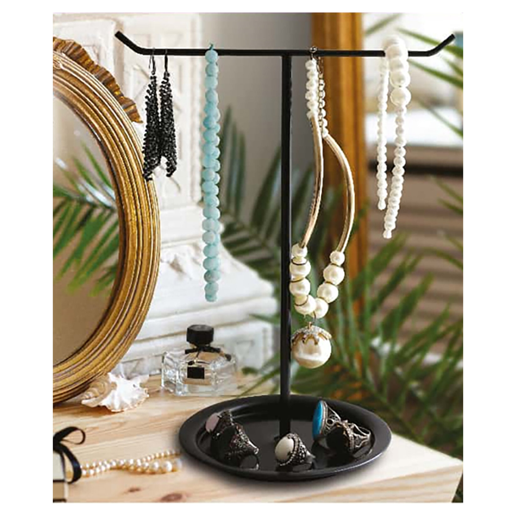 He Global Takı Standı