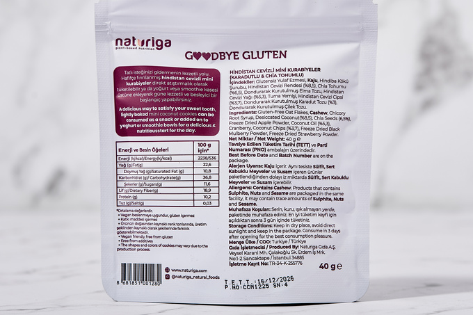 Hindistan Cevizli Mini Kurabiye Karadut & Chia 40 g