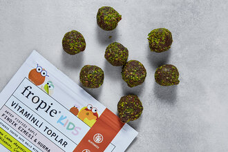 Vitaminli Toplar Fındık Ezmesi ve Hurma 80 g