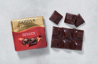 Godıva  Bademli Bitter Çikolata Kare 60 G