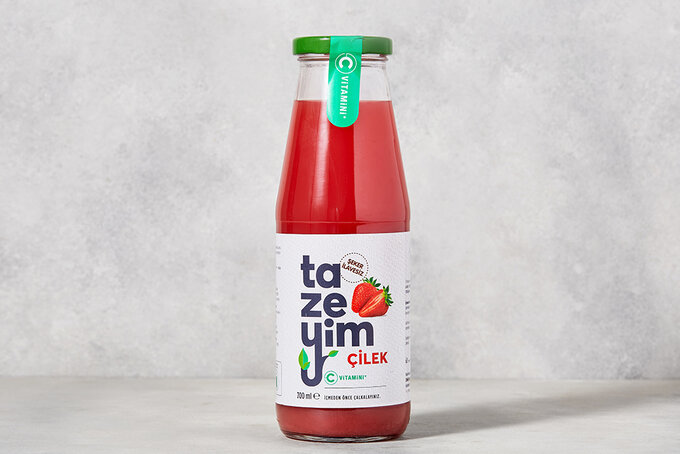 Çilekli İçecek 700 ml