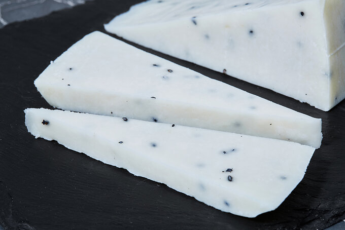 %100 Keçi Çörekotlu Tulum Peyniri 250 g