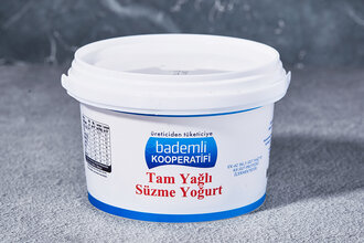 Tam Yağlı Süzme Yoğurt 450 g