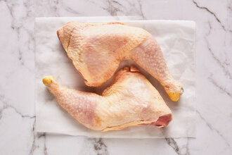 Organik Kalçalı Piliç But 0,950 g