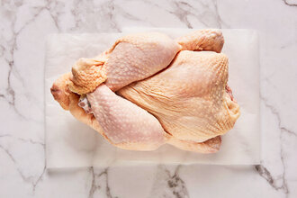 Organik Tabaklı Bütün Piliç 1,850 kg