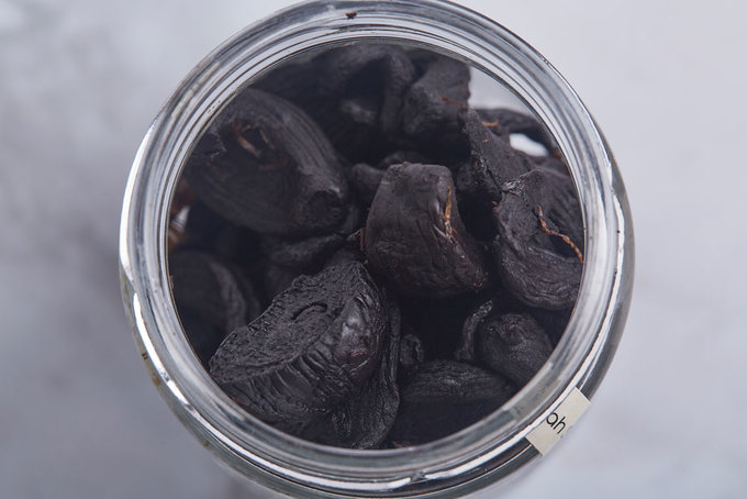 Siyah Sarımsak Soyulmuş Diş 90 g