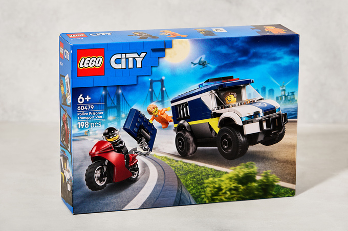 Lego City Polis Mahkum Nakliye Aracı 6+ Yaş 198 Parça