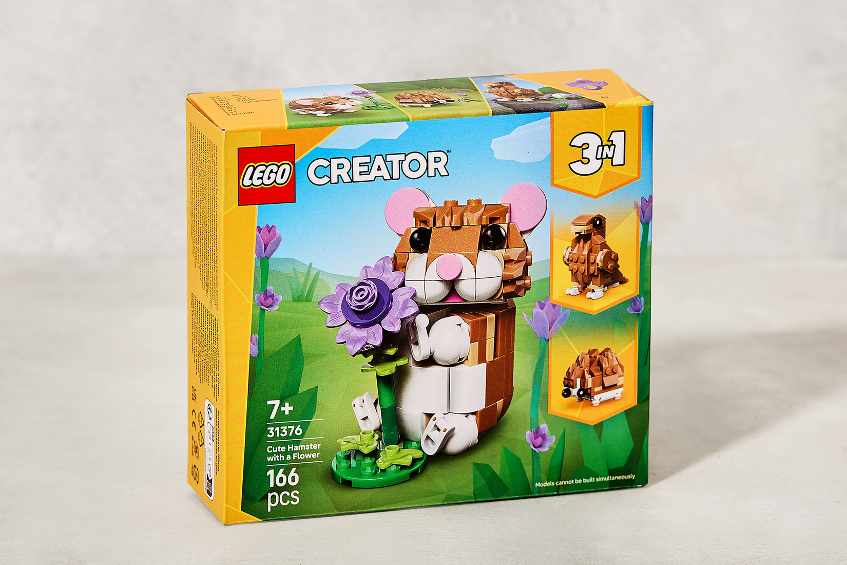 erkgn☆☆☆ページ Cute Hamster with a Flower 31376 | Creator 3-in-1 | Buy online at