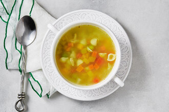 Tavuklu Sebze Çorbası 550 g