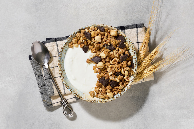 Bitter Çikolata Fındık Siyez Granola 300 g