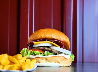 Cheese Bacon Burger görseli
