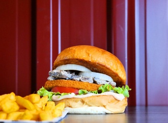 Mushroom Chicken Burger görseli