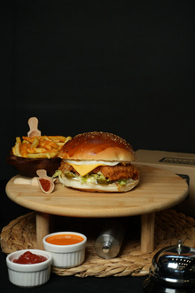 Orijinal Project Burger görseli