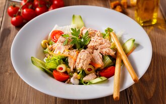 Ton Balıklı Salata görseli