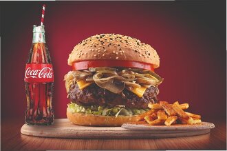 Garlic Mushroom Cheeseburger Menü görseli