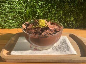 Fıstıklı Profiterol görseli