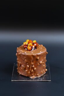 Krokanlı Pasta (Adet) görseli