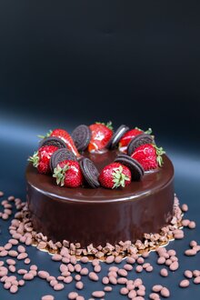 Karışık Orman Meyveli Pasta (7 - 9 Kişilik) görseli