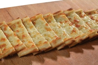 Patatesli Kaşarlı Pide görseli