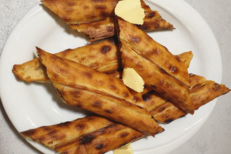 Kıymalı Kaşarlı Beyaz Peynirli Pide (Kapalı) görseli