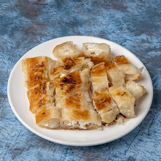 Peynirli Börek görseli