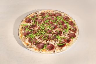 Pepperoni & Mantarlı Pizza görseli
