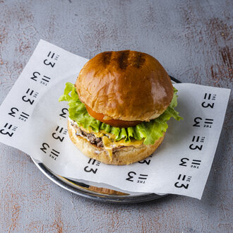 The Green Burger görseli