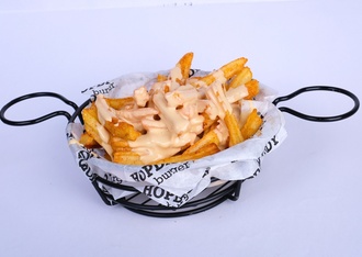 Cheddar Soslu Patates Kızartması görseli