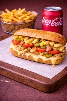 Tavuklu Kaşarlı Sandviç Menü görseli