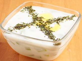 Cacık görseli