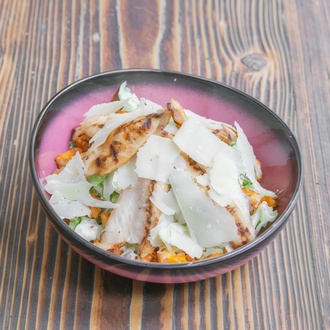 Tavuklu Sezar Salata görseli