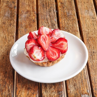 Çilekli Tart görseli