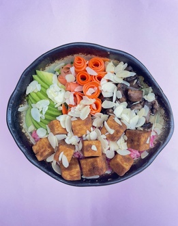 Maui’s Vegan Poke görseli