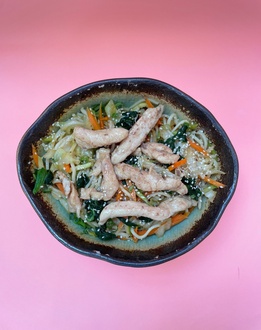 Tavuklu Noodle /Chicken Noodle görseli