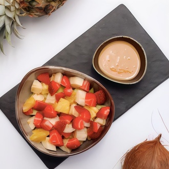 Fıstık Ezmeli Meyve Kasesi / Fruit Bowl With Peanut Butter görseli