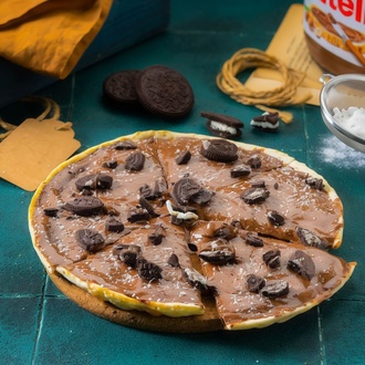 Nutella Oreo Pizza görseli