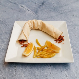 Kaşarlı Et Tantuni Dürüm görseli
