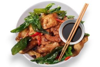 144- Thai Usulü Fesleğenli Acılı Tavuk Bonfile görseli