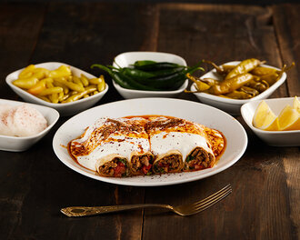 Yoğurtlu Biftek Tantuni Dürüm görseli