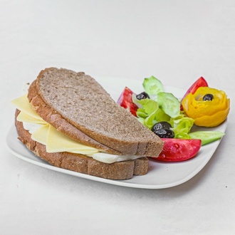 3 Peynirli Tost görseli