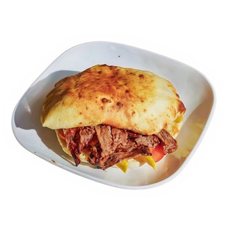 Tombik Ekmeğe Et Döner görseli